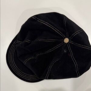 Stylish Black Newsboy Cap
